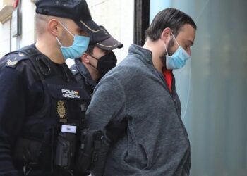 Condenado a once años y medio de prisión el “Rambo de Requena” por cuatro atracos con escopeta