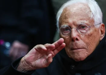 Fallece Giorgio Armani a los 91 años, leyenda de la moda italiana