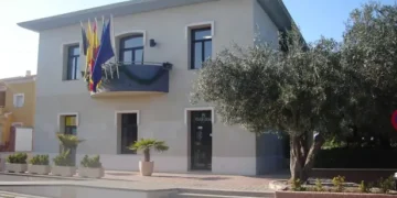 Una edil del PSPV en Els Poblets rectifica y no apoyará el cambio de alcalde tras firmar la moción de censura