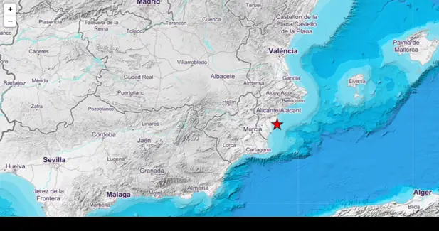 Un seísmo de magnitud 2,1 sacude el sudeste de Santa Pola y es sentido por vecinos de la zona 1 Un seísmo de magnitud 2,1 sacude el sudeste de Santa Pola y es sentido por vecinos de la zona