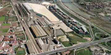 Adif invertirá 1,5 millones en un nuevo vial directo entre la terminal ferroviaria de Font de Sant Lluís y la ZAL del Puerto de Valencia