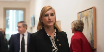 La exconsellera Salomé Pradas imparte clases de Derecho Civil en la Universitat Jaume I de Castellón