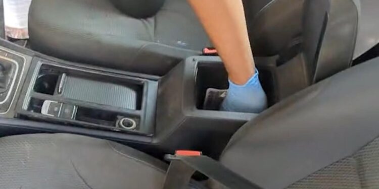 Denia: intervienen más de siete kilos de cocaína ocultos en un vehículo con destino a Ibiza 1 Denia: intervienen más de siete kilos de cocaína ocultos en un vehículo con destino a Ibiza