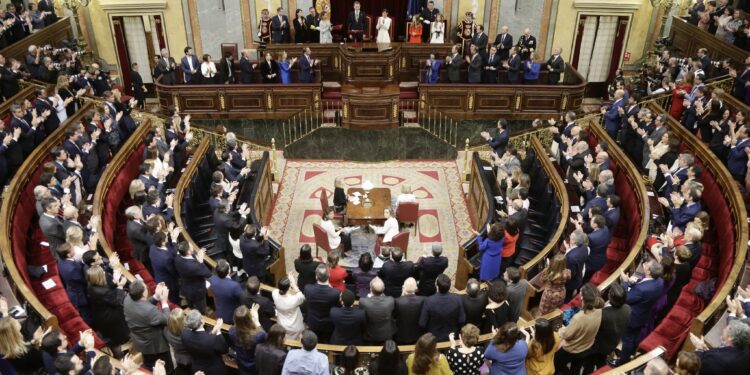 Lo Rat Penat denuncia un nou agravi del Congrés dels Diputats als valencians 1 Lo Rat Penat denuncia un nou agravi del Congrés dels Diputats als valencians