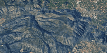 Declarado un incendio forestal en el Barranco del Rajolar en Simat de la Valldigna