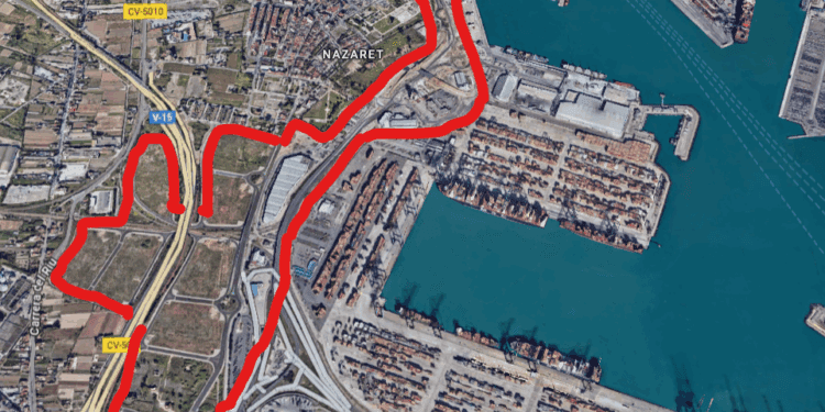 La Federación vecinal presenta alegaciones al Plan Especial de la Zona Sur 2 del Puerto de Valencia 1 La Federación vecinal presenta alegaciones al Plan Especial de la Zona Sur 2 del Puerto de Valencia