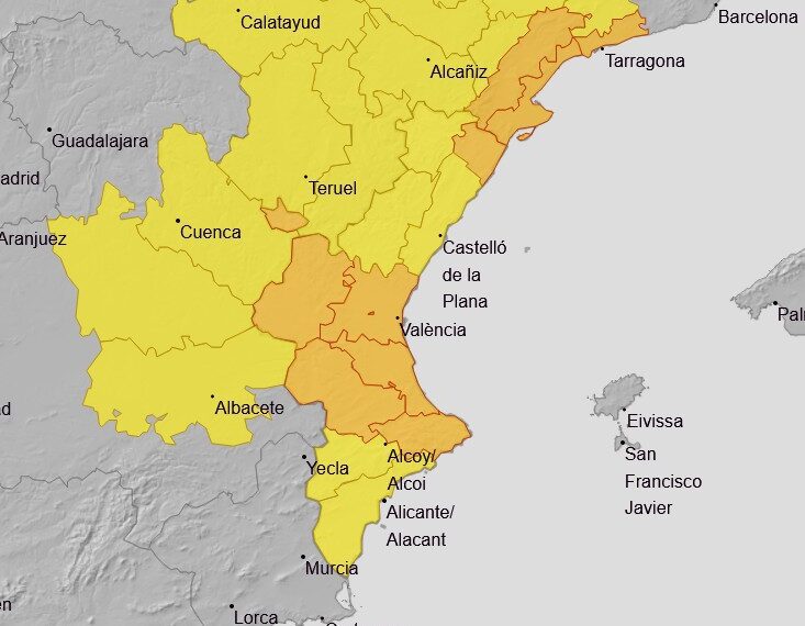AEMET avisa de riesgo importante de lluvias intensas en la CV para el domingo noche y lunes 1 AEMET avisa de riesgo importante de lluvias intensas en la CV para el domingo noche y lunes