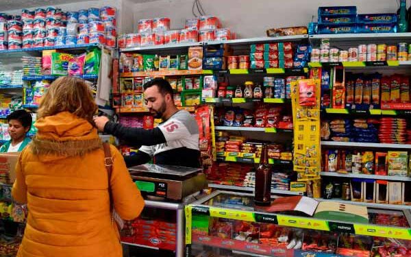 El 82% de las pymes consideran el incremento de los costes operativos como su principal freno 1 El 82% de las pymes consideran el incremento de los costes operativos como su principal freno