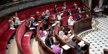 Valencia aprueba las Ordenanzas Fiscales para 2026 y mantiene la bajada de impuestos iniciada en 2024