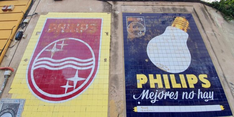 1018 Retols comercials historics scaled 1