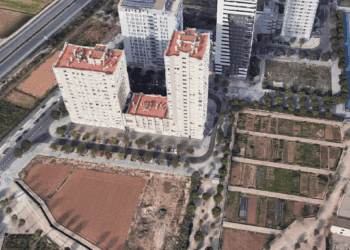 El Ayuntamiento de Valencia compra 134 viviendas en La Torre por 9 millones para evitar el desalojo de los vecinos