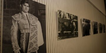 Torrent honra la memoria de Ricardo de Fabra con una emotiva exposición sobre su vida y legado taurino