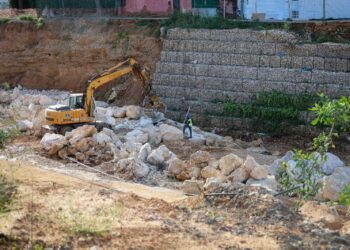 Torrent avanza en la seguridad hídrica con las obras de encauzamiento del barranco de l'Horteta