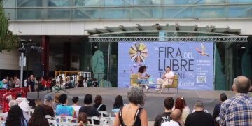 Torrent abre sus puertas al Colegio Hogwarts en la Pl. de la Unión Musical