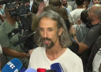 Juan Bordera denuncia agresiones tras su detención en Israel: “Me golpearon en las costillas como no me habían golpeado desde los quince años”