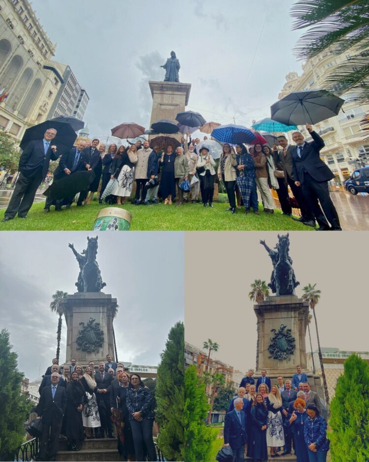 La Real Acadèmia de Cultura Valenciana (RACV) no falta a la tradició i dona respal a Lo Rat Penat