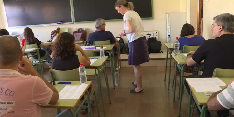 El mercado laboral se recupera en septiembre con cerca de 3.000 afiliados más y 2.700 parados menos