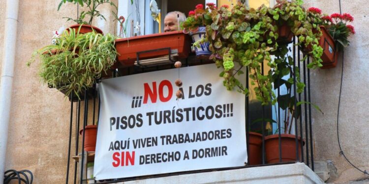 Valencia cierra más de mil apartamentos turísticos ilegales en año y medio 1 83739c99 f519 4731 b0a1 4d6b51efbc07 16 9 aspect ratio default 0 scaled 1