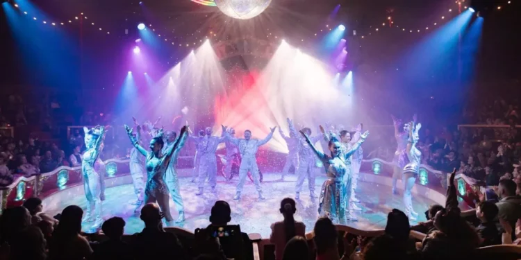 “Cyborg”, el nuevo espectáculo del Circo Raluy Legacy, aterriza en Valéncia con una experiencia sensorial sin límites