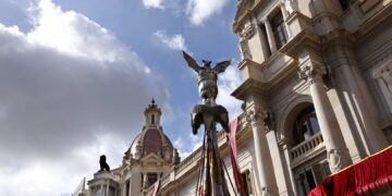 La Generalitat Valenciana mantiene el acto institucional del 9 d'Octubre pese a la alerta naranja