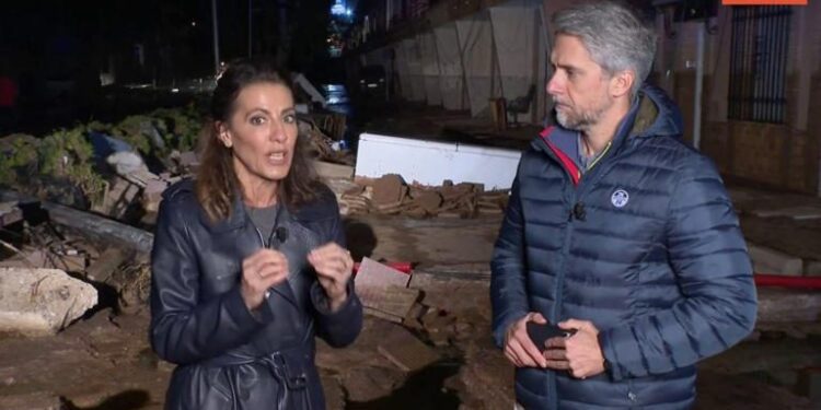 Telecinco y Cuatro modifican su programación por el aniversario de la DANA: especiales con Joaquín Prat y Jorge Javier 1 AA1Pm06M