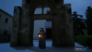 Rutas nocturnas con CaminArt: la Valencia modernista y Camins Negres