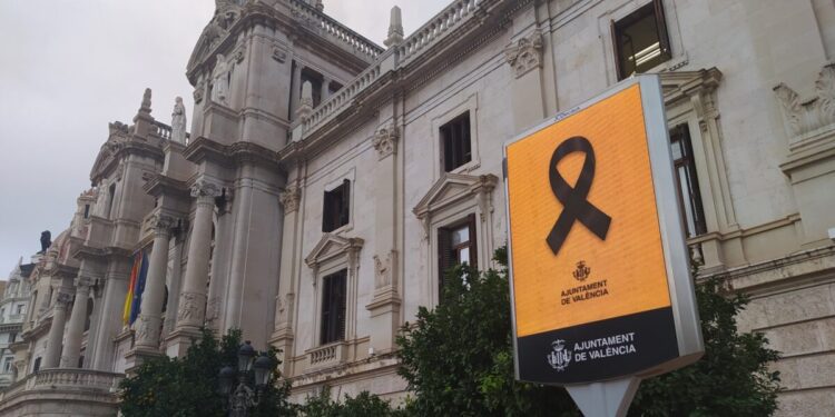 Valencia declara el 29 de octubre día de luto oficial en recuerdo de las víctimas de la DANA 1 Dol per DANA 2 scaled 1