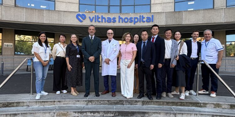 Vithas Valencia 9 de Octubre firma un acuerdo de intercambio científico y asistencial con el Lishui Central Hospital de China 1 Vithas Valencia 9 de Octubre firma un acuerdo de intercambio científico y asistencial con el Lishui Central Hospital de China