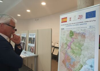 Exposicion El Santo Grial y su estudio cientifico en Albentosa scaled 1