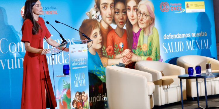 Salud Mental España reivindica poner la salud mental en el centro de las emergencias, en un acto presidido por Su Majestad la Reina