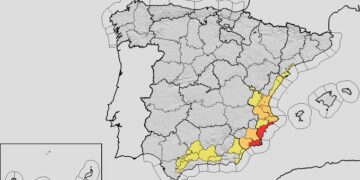 Bernabé pide máxima vigilancia en barrancos y ramblas del sur de Alicante ante la alerta roja de este viernes