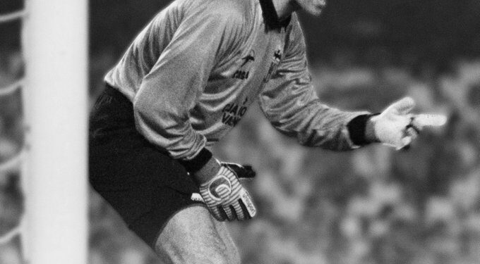 Fallece José Manuel Ochotorena, Leyenda del Valencia CF y del Fútbol Español 1 Fallece José Manuel Ochotorena, Leyenda del Valencia CF y del Fútbol Español