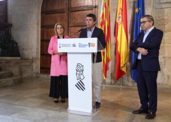 La Generalitat Valenciana anuncia nuevas ayudas a estudiantes y familias afectadas por las riadas