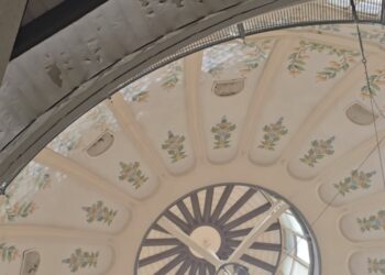 Un Mercado Central de Valencia encharcado