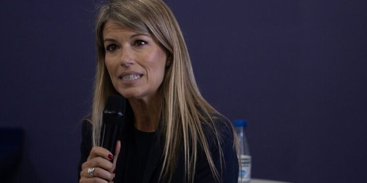 La Audiencia de Valencia ordena citar a declarar a Maribel Vilaplana la periodista que comio con Mazon el dia de la DANA scaled 1