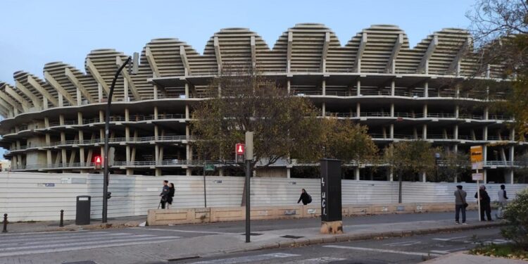 Valencia aprueba la compatibilidad del uso comercial y deportivo en las parcelas del Nou Mestalla 1 Nou Mestalla 2 scaled 1
