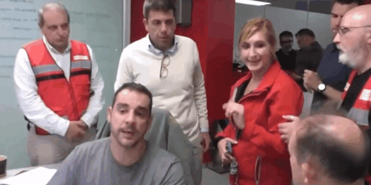 Jueza solicita a À Punt y RTVE grabaciones de la conversación entre Mazón y Pradas en el Cecopi tras la dana 1 Pradas cecopi mazon dana 6