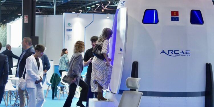 Funermostra vive una intensa segunda jornada con alta participación profesional y la sostenibilidad como reto 1 SEGUNDA JORNADA FUNERMOSTRA 2025 2 scaled 1