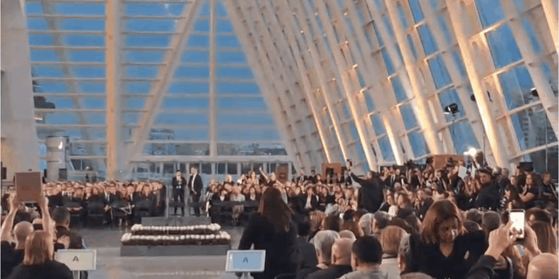 Fuerte tensión en el comienzo del acto de homenaje a las víctimas
