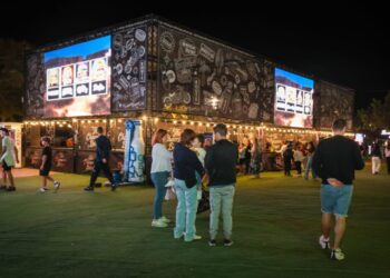 The Champions Burger Smash Edition 6 scaled 1