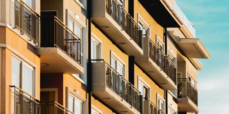 Valencia contará con un único registro de demandantes de vivienda 1 Vivendes urbanisme scaled 1