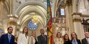 Lo Rat Penat i la RACV denuncien el menyspreu de l’Arquebisbe de Valéncia cap a la Real Senyera com a símbol de tots els valencians