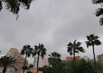 Dos núcleos de tormenta descargan fuertes precipitaciones sobre La Ribera Baixa y La Safor