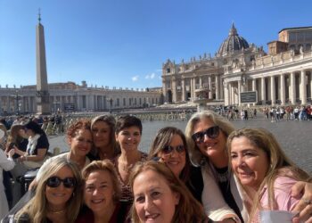 La corte de la FMV de 1.986 se reúne en un viaje a Roma 40 años después