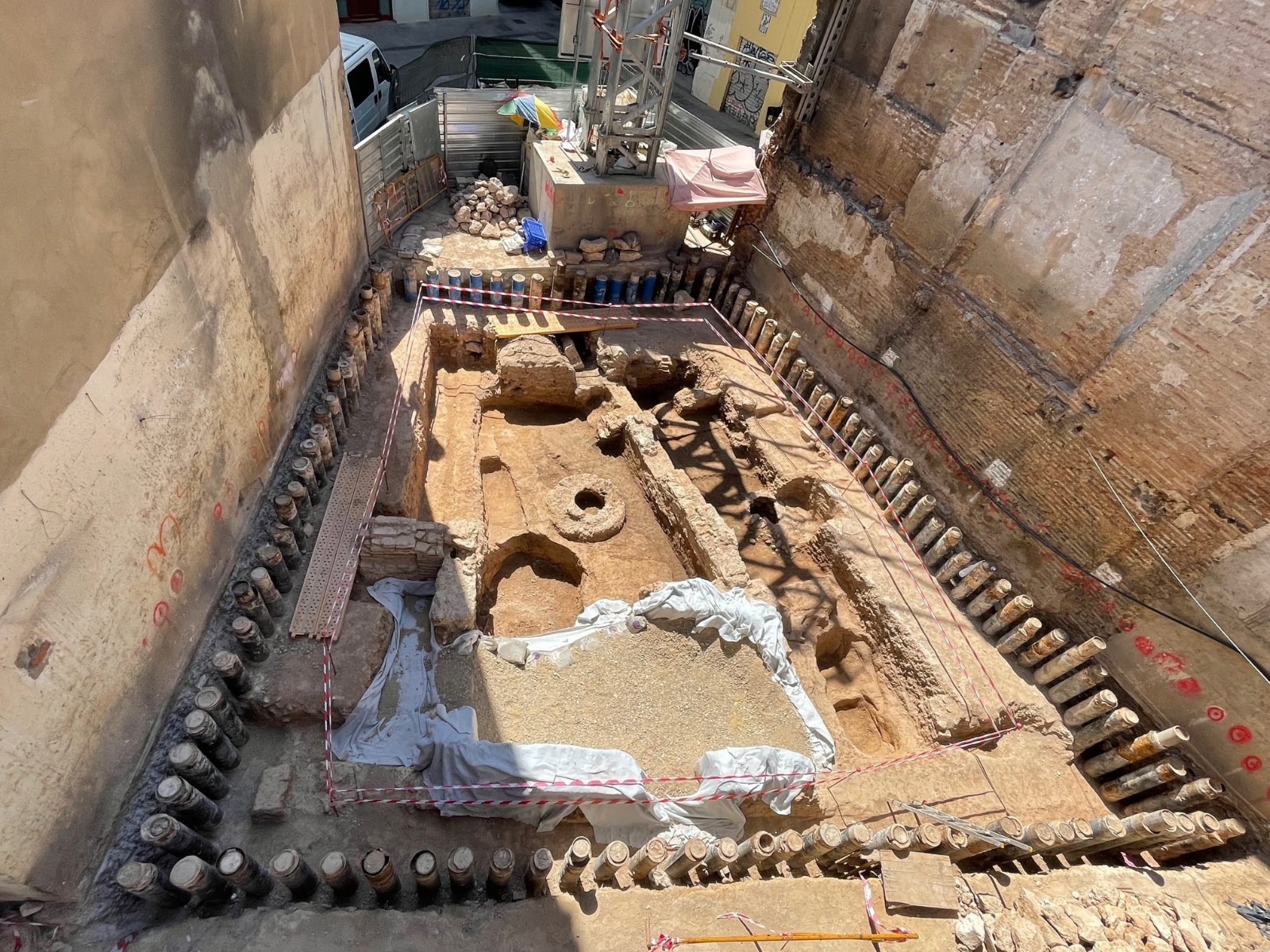 El Ayuntamiento de Valencia envía a Cultura el Proyecto refundido de la muralla islámica con vistas a la finalización de la rehabilitación 2 El Ayuntamiento de Valencia envía a Cultura el Proyecto refundido de la muralla islámica con vistas a la finalización de la rehabilitación