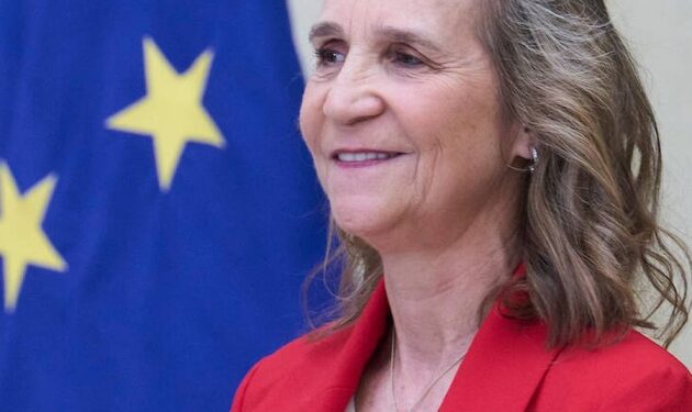 Lo Rat Penat anuncia la presència de S.A.R. l'Infanta Donya Elena en els CXXXVII Jocs Florals de la Ciutat i Regne de Valéncia 1 Lo Rat Penat anuncia la presència de S.A.R. l'Infanta Donya Elena en els CXXXVII Jocs Florals de la Ciutat i Regne de Valéncia