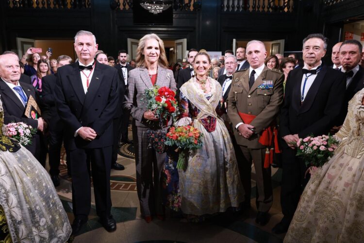 Lo Rat Penat celebra en gran èxit els CXXXVII Jocs Florals de la Ciutat i Regne de Valéncia en presència real de l’infanta Na Elena