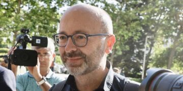 Abren juicio oral a Francis Puig, hermano del expresident Chimo Puig, por el cobro irregular de subvenciones de la Generalitat