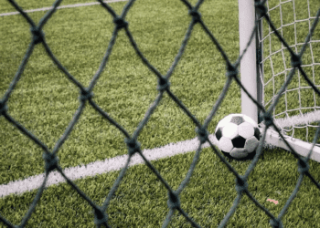 Alavés – Valencia, un choque con muchas incógnitas en Mendizorroza