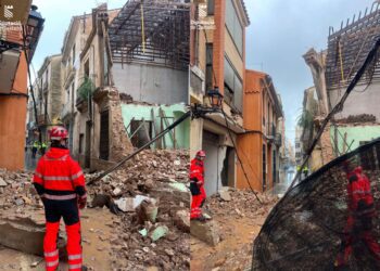 Derrumbe de una casa en el centro de Burriana por las lluvias, no hay heridos ni fallecidos